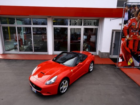 Test Drive Ferrari California - 60 minuti