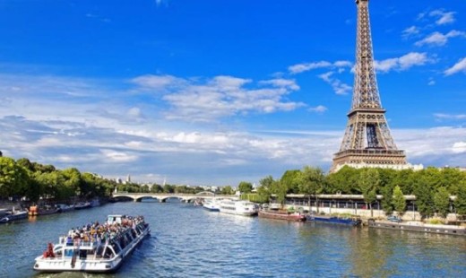 Paris Day Trip from London with Seine River Cruise and Eurostar Tickets