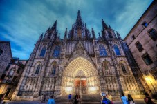 Santa Maria del Mar Basilica and rooftops guided tour