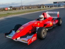 Conducir un Fórmula 3 Ferrari - 4 o 8 vueltas en circuito