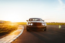 Drive a Bentley Continental GT - 8 Laps