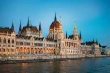 Budapest: Evening Cruise