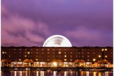 Liverpool and Radio City Tower walking tour in the footsteps of the Beatles