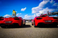 Ferrari F488 driving (8 rounds)