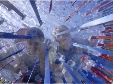 Aqua Sphereing (Hydro Zorbing)