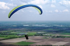 Paragliding Flying Lesson Experience in the Netherlands