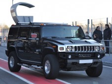 Hummer H2 Rental in Vienna