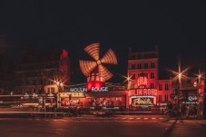 Moulin Rouge Paris Gift Box