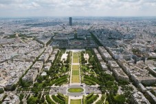 Skip the Line Eiffel Tower Tour