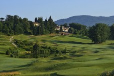 Golf in Tuscany: UNA Poggio Dei Medici